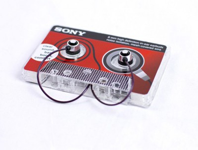 lovely-package-sonny-earbuds-1-e1395695490214