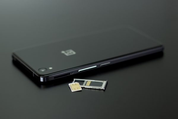 Smartphone and sim card